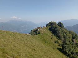 Sentiero panoramico (1425 m) - Pizzo Coppa | Escursione da Breglia al monte Grona