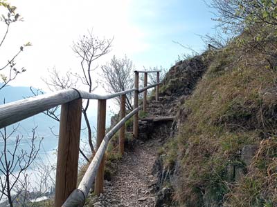 Sentiero di Mezzo (406 m) - Galbiate | Da Malgrate al Monte Barro