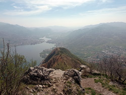 Monte Barro (922 m) - Galbiate | Da Malgrate al Monte Barro