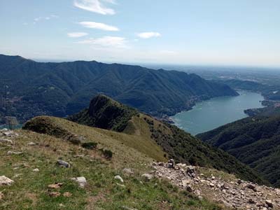 Monte Colmegnone (1383 m) - Laglio | Escursione da Laglio al monte Colmegnone