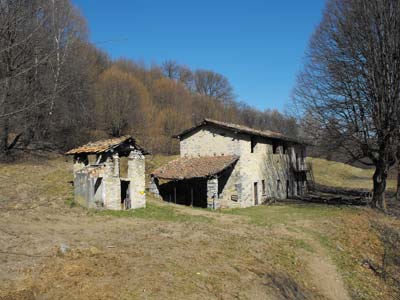 Alpe di Prezzapino (647 m) - Onno | Da Onno al Monte Megna