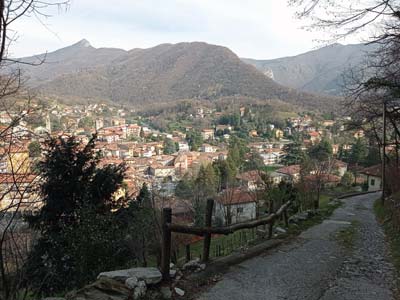 Sentiero n.30 (490 m) - Asso | Escursione ad anello ai Funghi di Rezzago