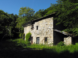 Cascina la Foppa - Civenna (550 m) | Da Vassena a Civenna