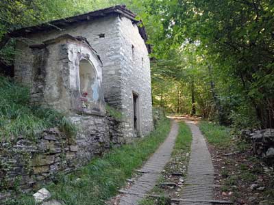 Via per la Bocchetta di Lemna (655 m) | Anello del Monte Bolettone