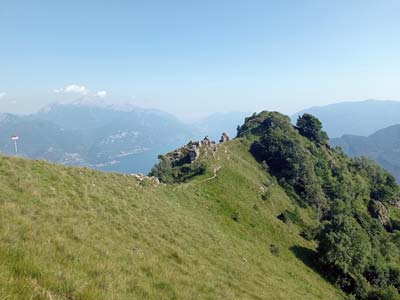 Sentiero panoramico (1425 m) - Pizzo Coppa | Escursione da Breglia al monte Grona