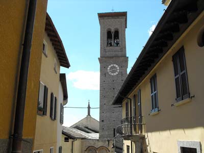 La chiesa di Santa Tecla a Torno