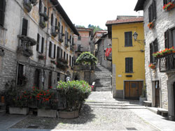 Molina di Faggeto Lario - Lago di Como