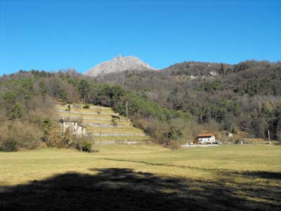 Piamuro (370 m) - Menaggio | Gita da Menaggio al Rogolone