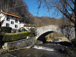 Ponte Nogara (380 m) - Grandola ed Uniti | Gita da Menaggio al Rogolone