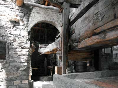 Torchio di Palanzo - Faggeto Lario