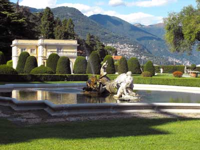 Il parco di Villa Olmo a Como